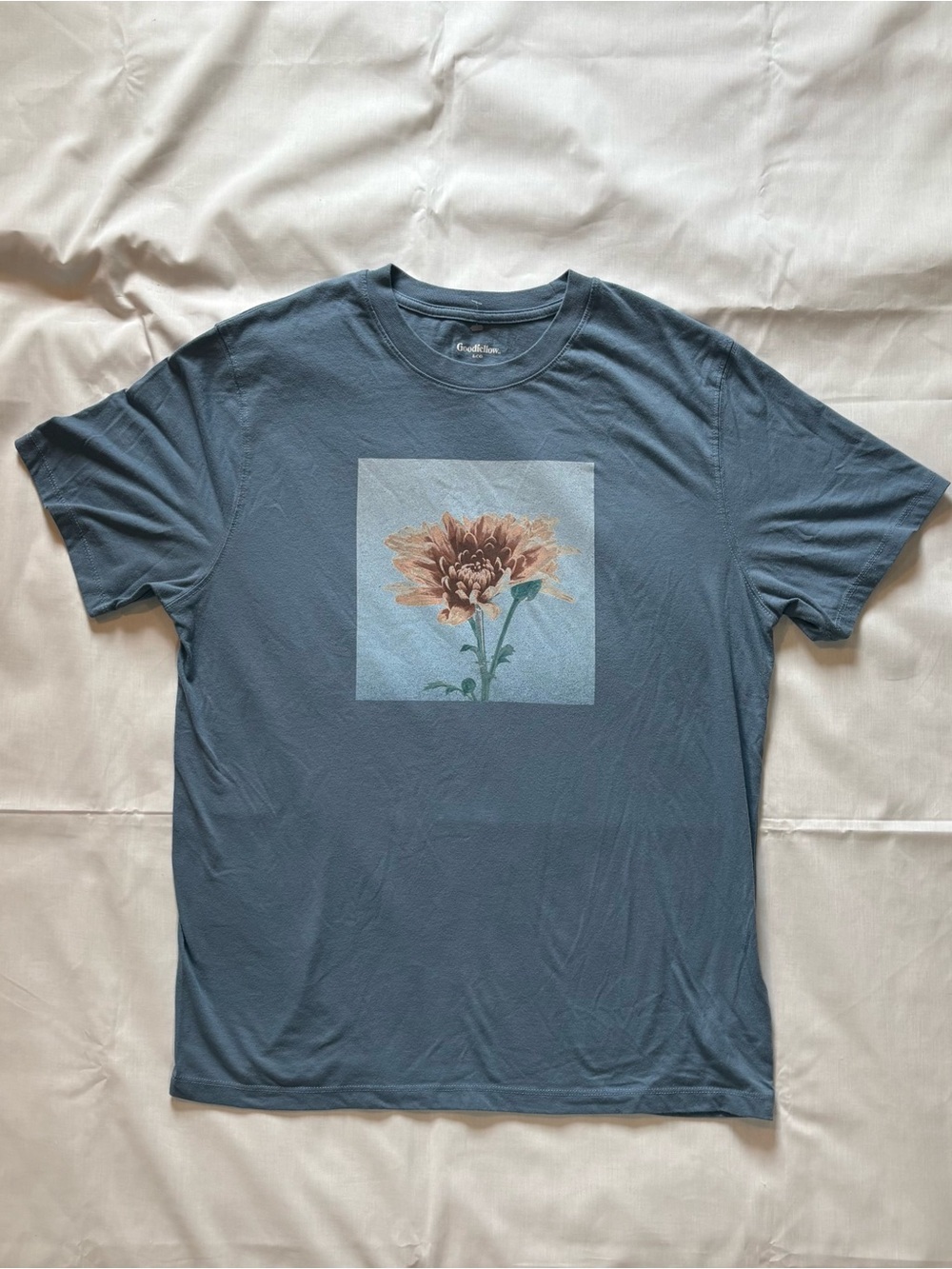 Goodfellow & Co Slate Blue Floral Graphic Tee